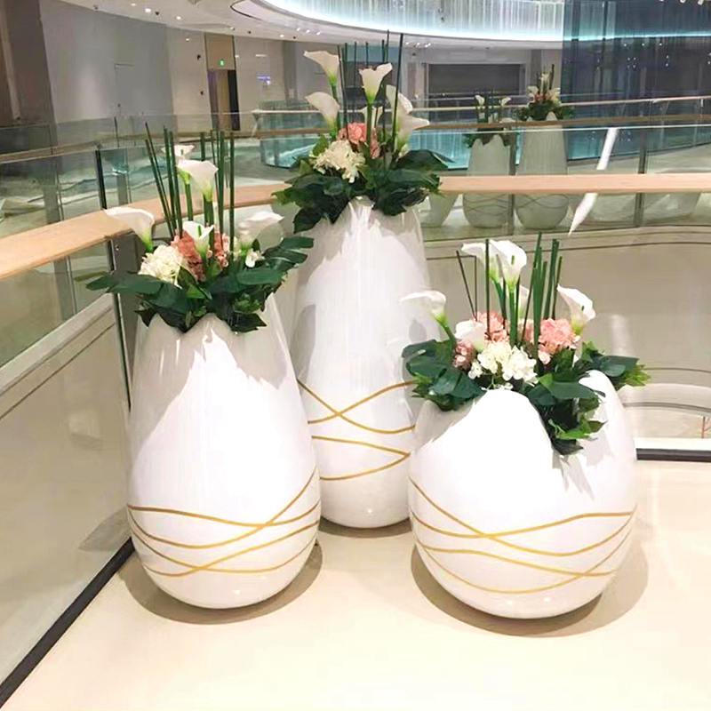 玻璃钢创意组合花盆装饰黑龙江绥化大型商场环境